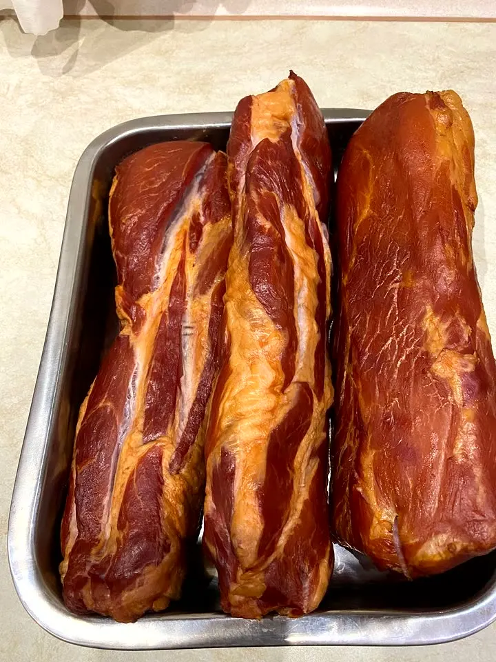 Bauchspeck auf dem Tablett — Heißräuchern, Räucherofen DREVOS Big