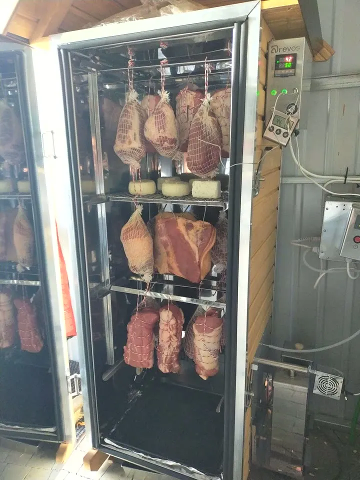 Wurstwaren – Heißräuchern, Räucherofen DREVOS Classic PRO